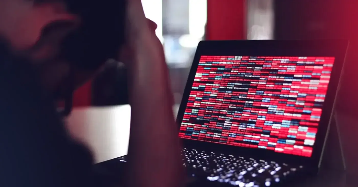 laptop screen with a lot of red warnings